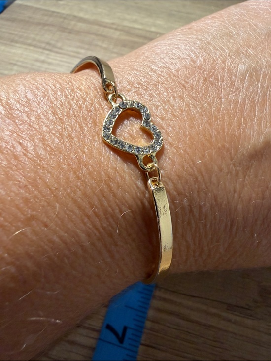 Source Unknown Jewelry - NWOT Source Unknown Gold Heart Bracelet with Clear Crystals - Women Jewelry